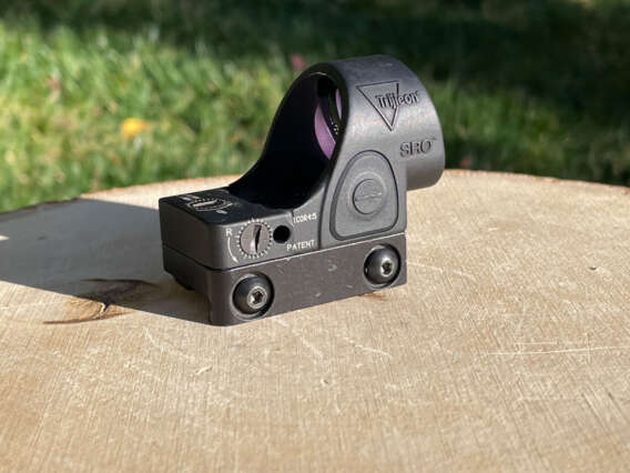 Trijicon SRO 1.0 MOA SR01 - Well Used