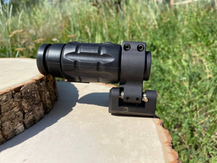 Aimpoint 3x Magnifier w / Larue LT 649 Q.D. Mount