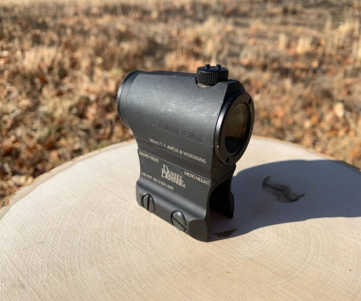 Aimpoint-Micro-T-1-and-Daniel-Defense-Mount