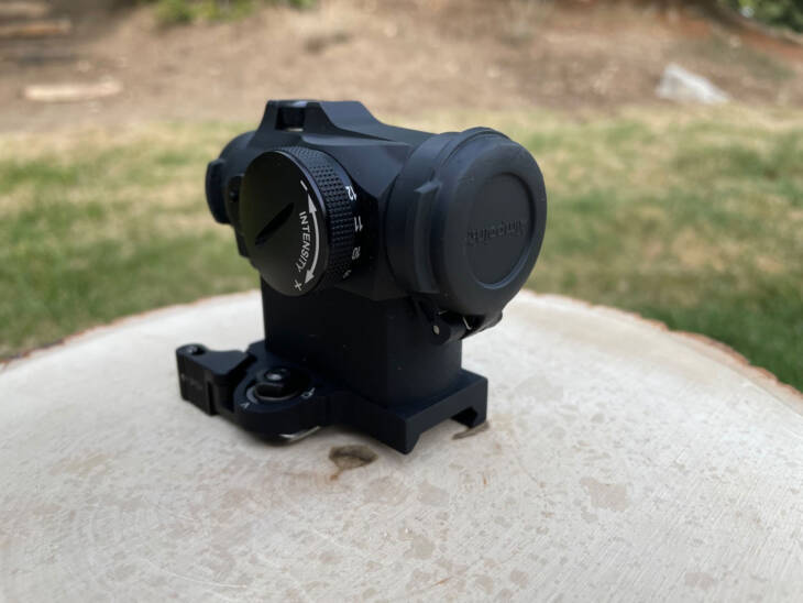 Aimpoint Micro T-2 w/ Larue Mount