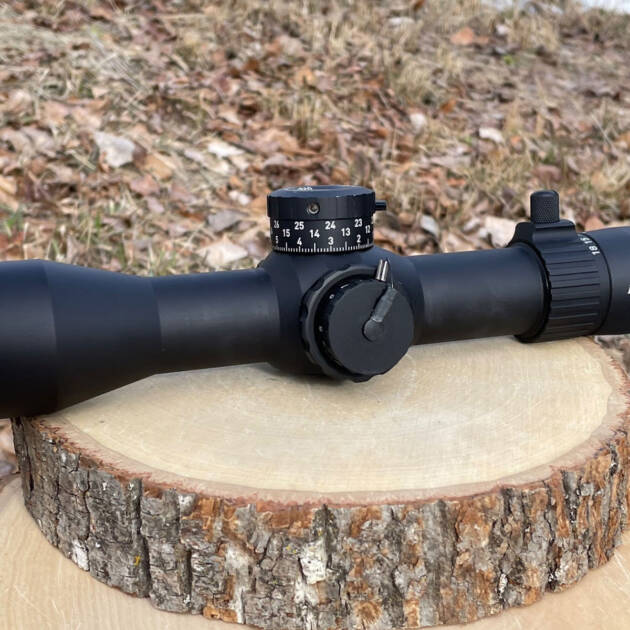 Leupold Mark 5HD 3.6-18x44 TMR Illuminated - Lightly Used