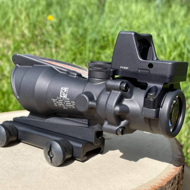 Trijicon ACOG 4x32 Red Chevron w/ 3.25 MOA RMR - Like New In Box