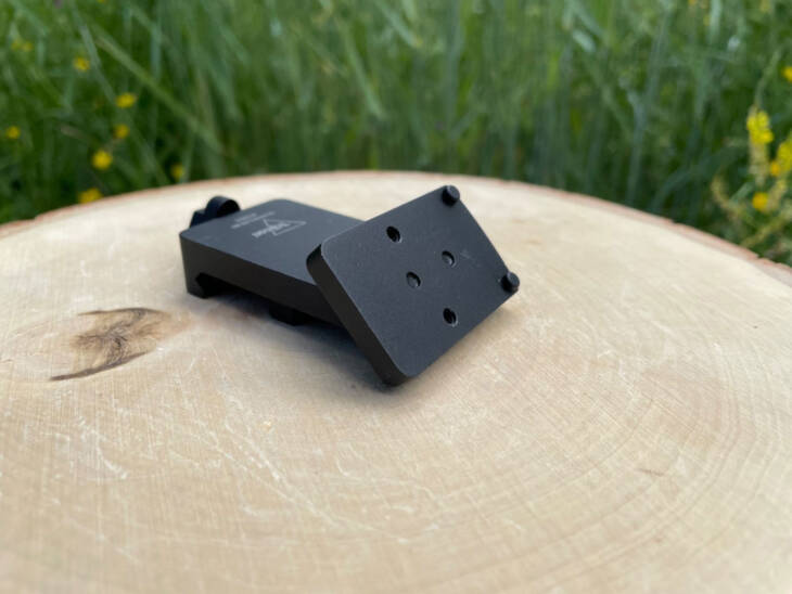 Trijicon RMR / SRO Quick Release 45 Degree Offset Mount