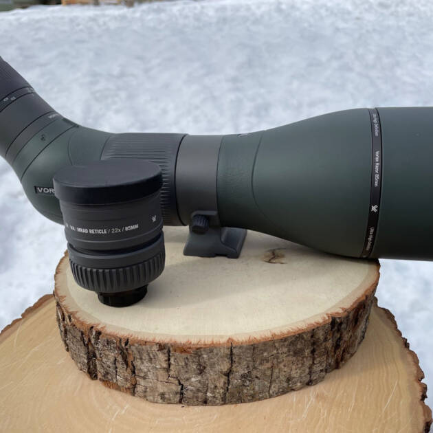 Vortex Razor HD 27-60x85 (Angled) Spotting Scope w/ extra 22x MRAD Reticle Eyepiece